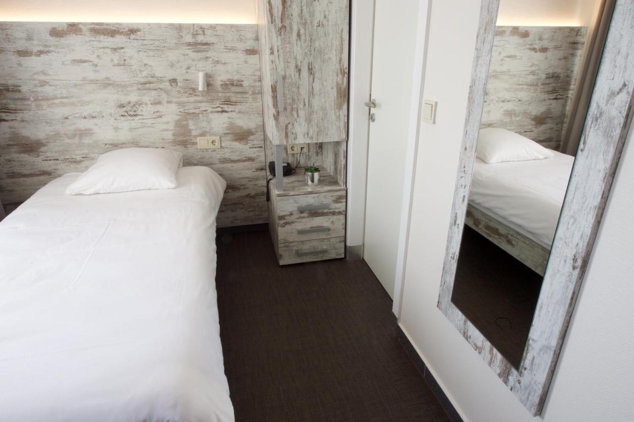 Quarto Individual Standard